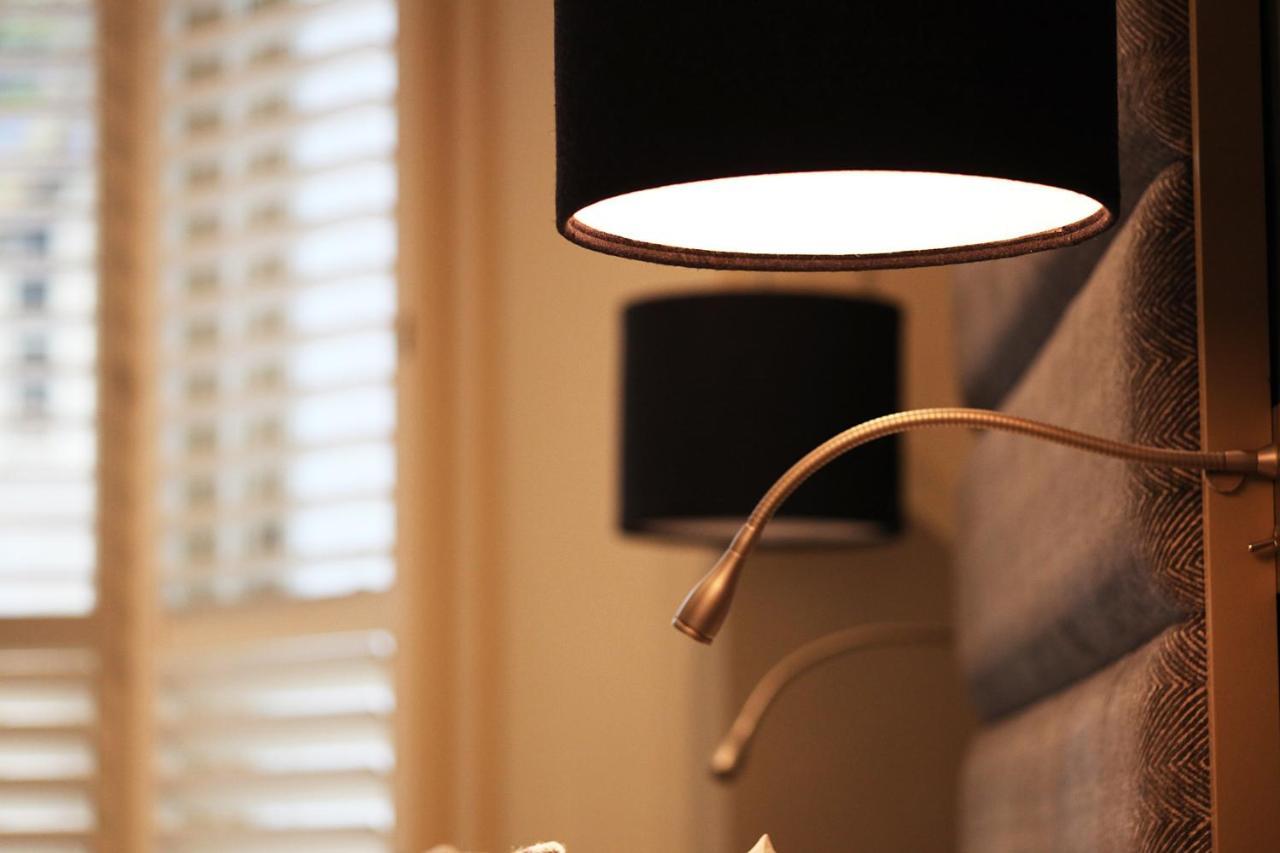 Bed and Breakfast Boutique Barclay House London Townhouse - West London, Kensington, Chelsea, Fulham Экстерьер фото